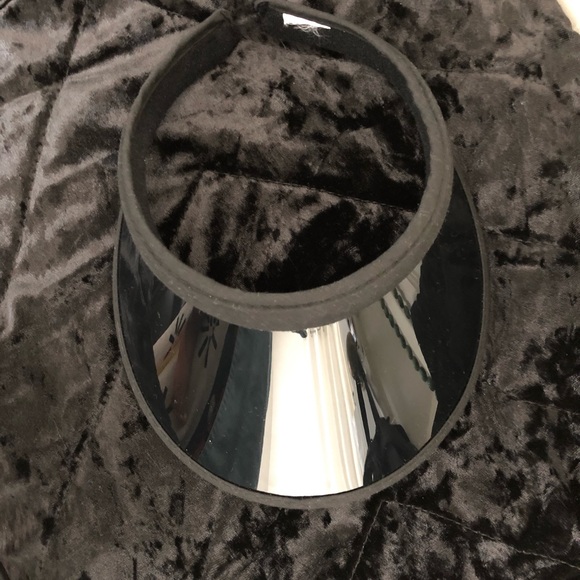 ▪️◼️▪️ Transparent Vinyl Visor Cap // Black▪️◼️▪️ - Picture 6 of 7